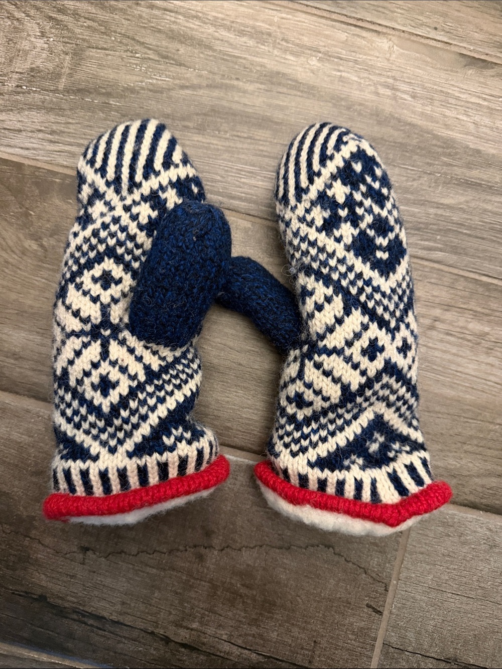 Hestra Wool Mittens in Cream with Red Cuff - Picture 3 of 4